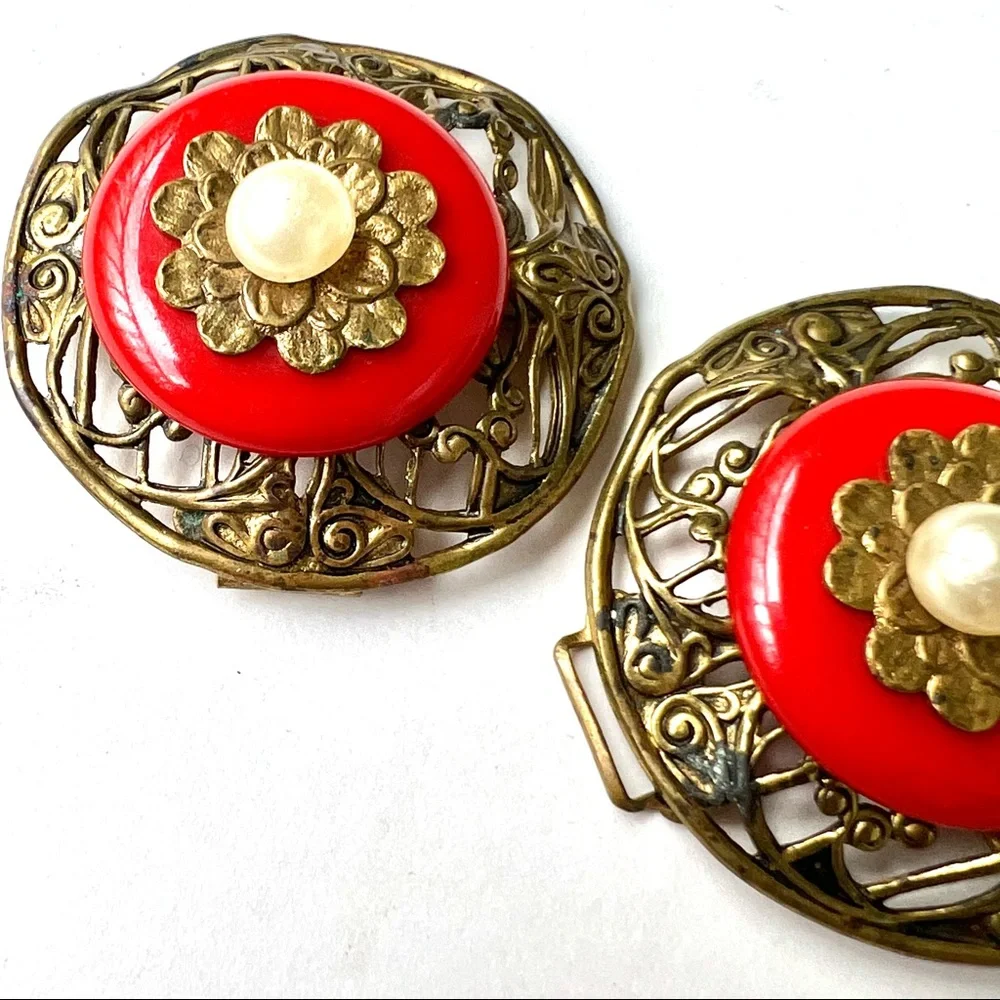 Antique Belt Buckle Filigree Vintage Wear or Crafts Creative Possibility